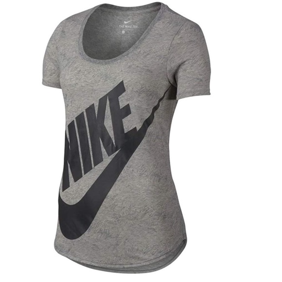 Nike Tops - Nike athletic cut tri-blend T-shirt